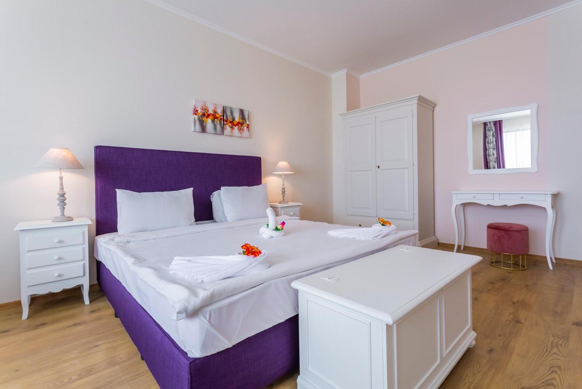 Gardenia Beach Palace Aparthotel Pomorie Eksteriør bilde