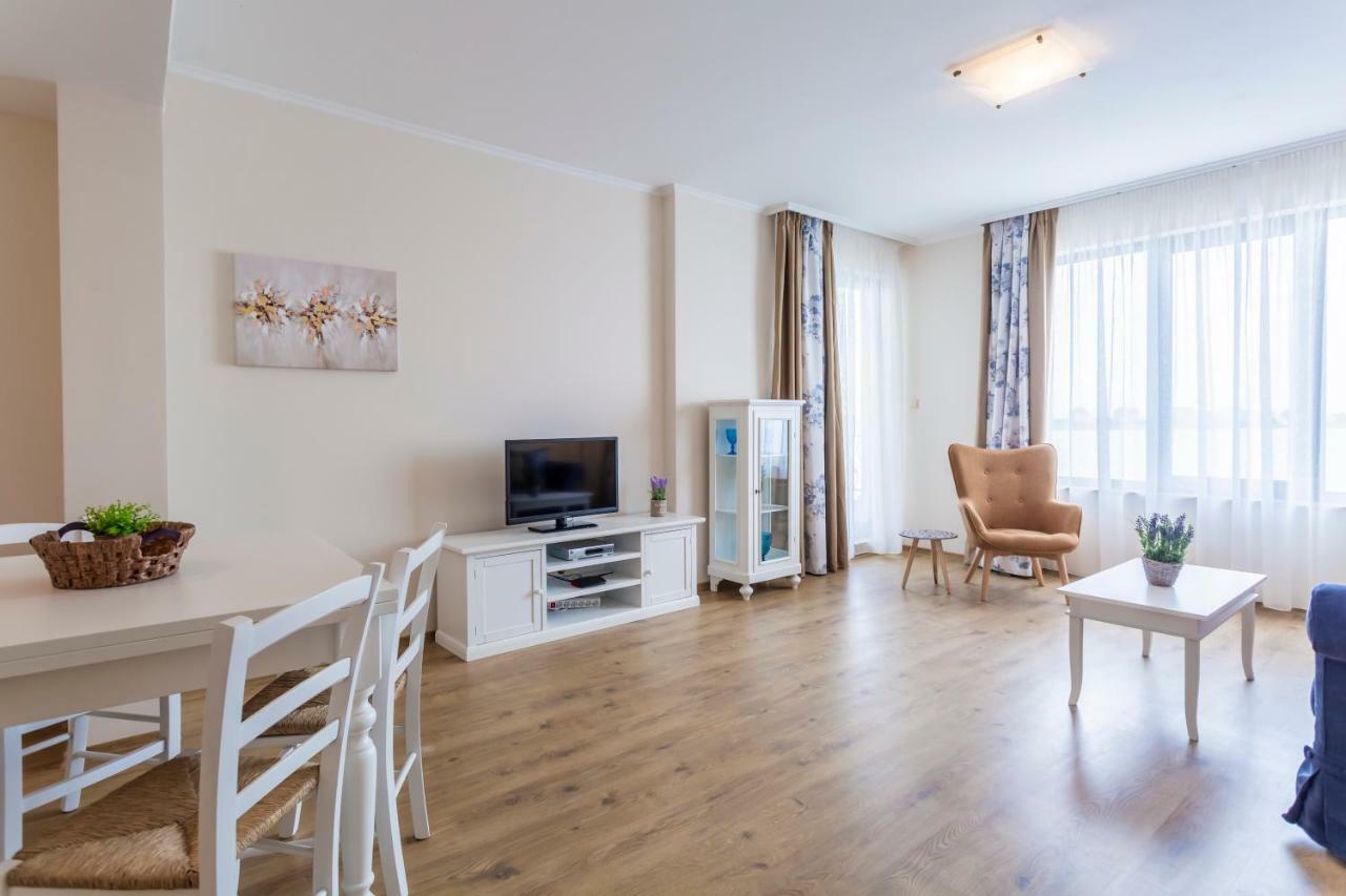 Gardenia Beach Palace Aparthotel Pomorie Eksteriør bilde